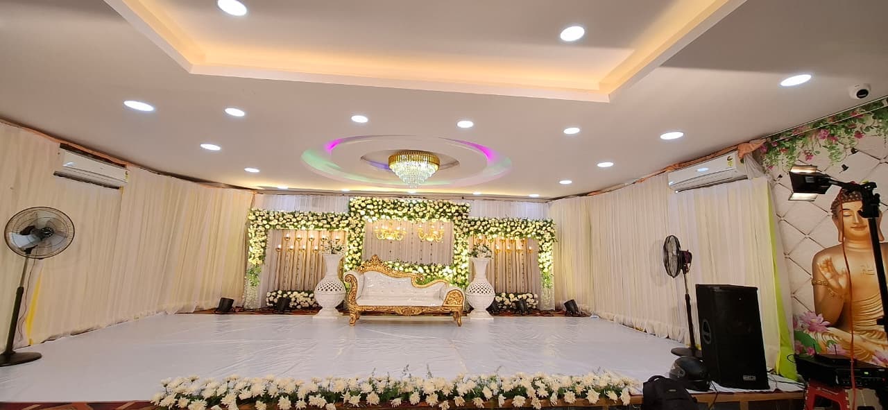 Weddings & Receptions